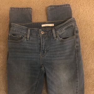 Skinny Levi’s!